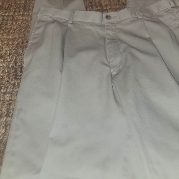 Mens Haggar Classic Fit Premium No Iron Khaki 36x 34 soft cotton blend w stretch - Picture 9 of 16